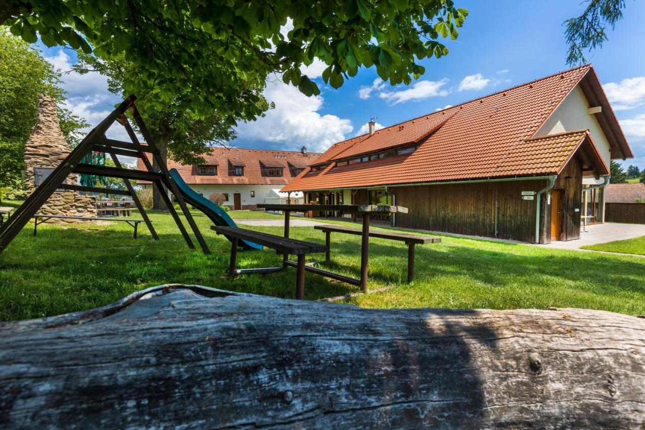Hostinec U Zamecku Klokocov Exterior photo